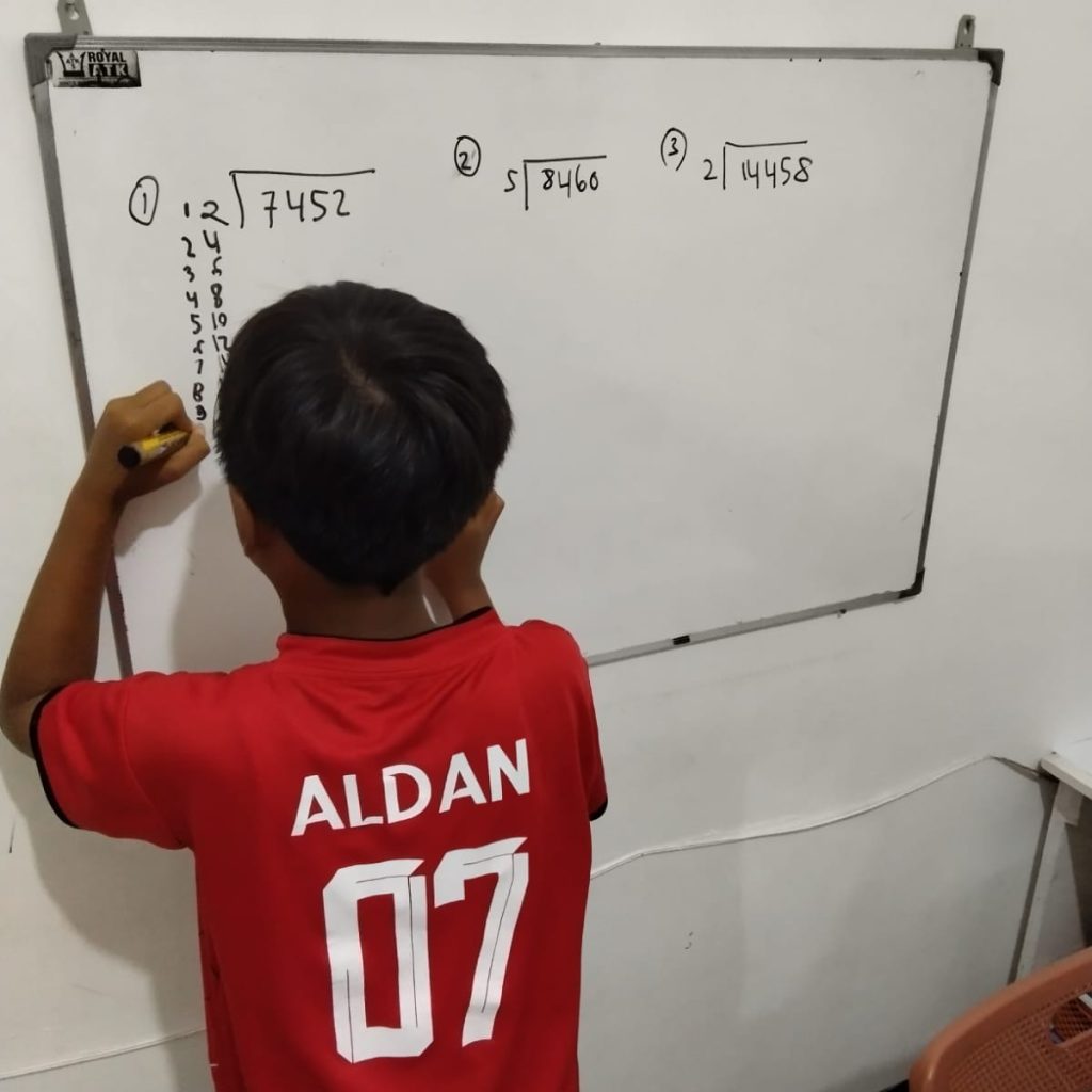 Cara Mengatasi Anak Sulit Matematika Tanpa Marah atau Memaksa